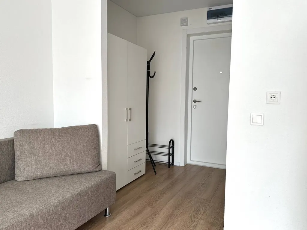 Просторна студия на 4 человека