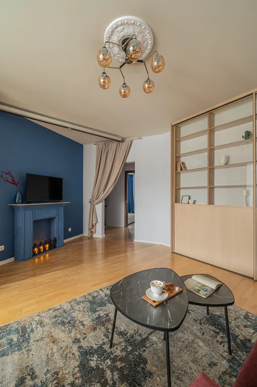 Шикарная 3-комнатная квартира с дизайнерским ремонтом в центре