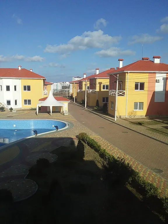 Квартира Квартира Уютная студия с бассейном у моря — Севастополь