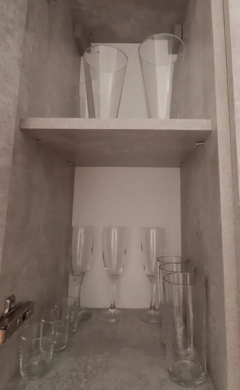 Новая, просторная квартира