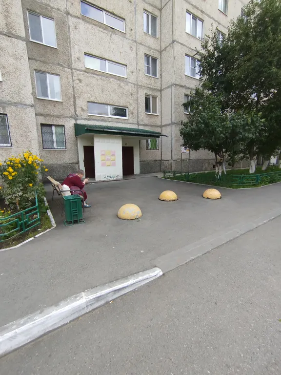 Большая трех комнатная квартира