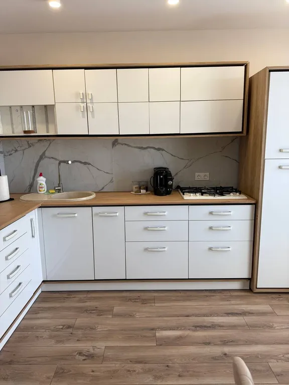 2-комнатная квартира в новостройке, недалеко от крепости и центра