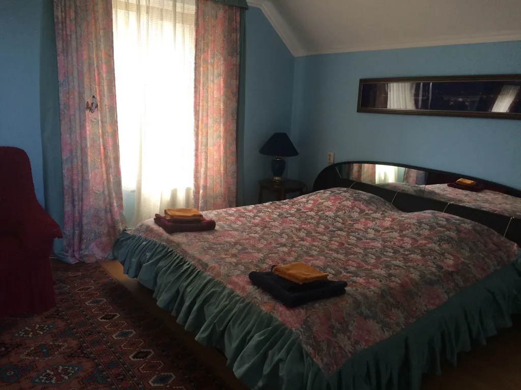 Коттедж Гостевой дом у Анны с видом на море, горы и лес — Кацивели