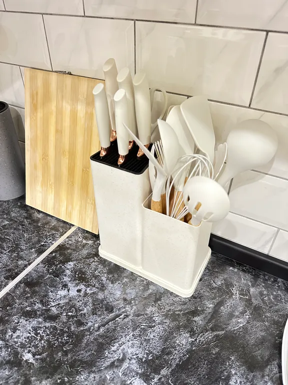 «Дом с Барсами»
Семейный загородный дом с видом на Оптину Пустынь