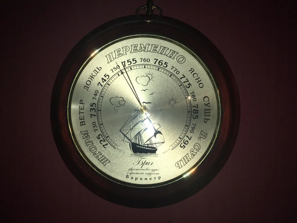 Уютная однокомнатная квартира с дубовой мебелью