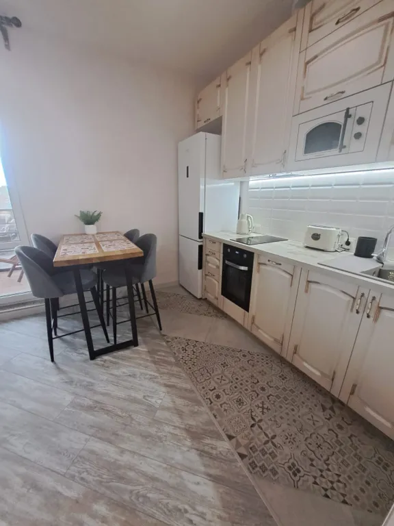 Квартира Двухкомнатные апартаменты в историческом центре — аренда посуточно в Петрозаводск