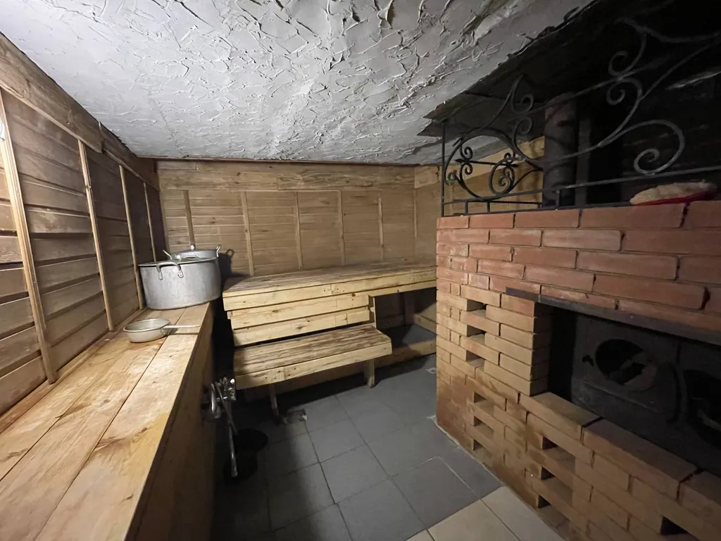 Баня с банным чаном