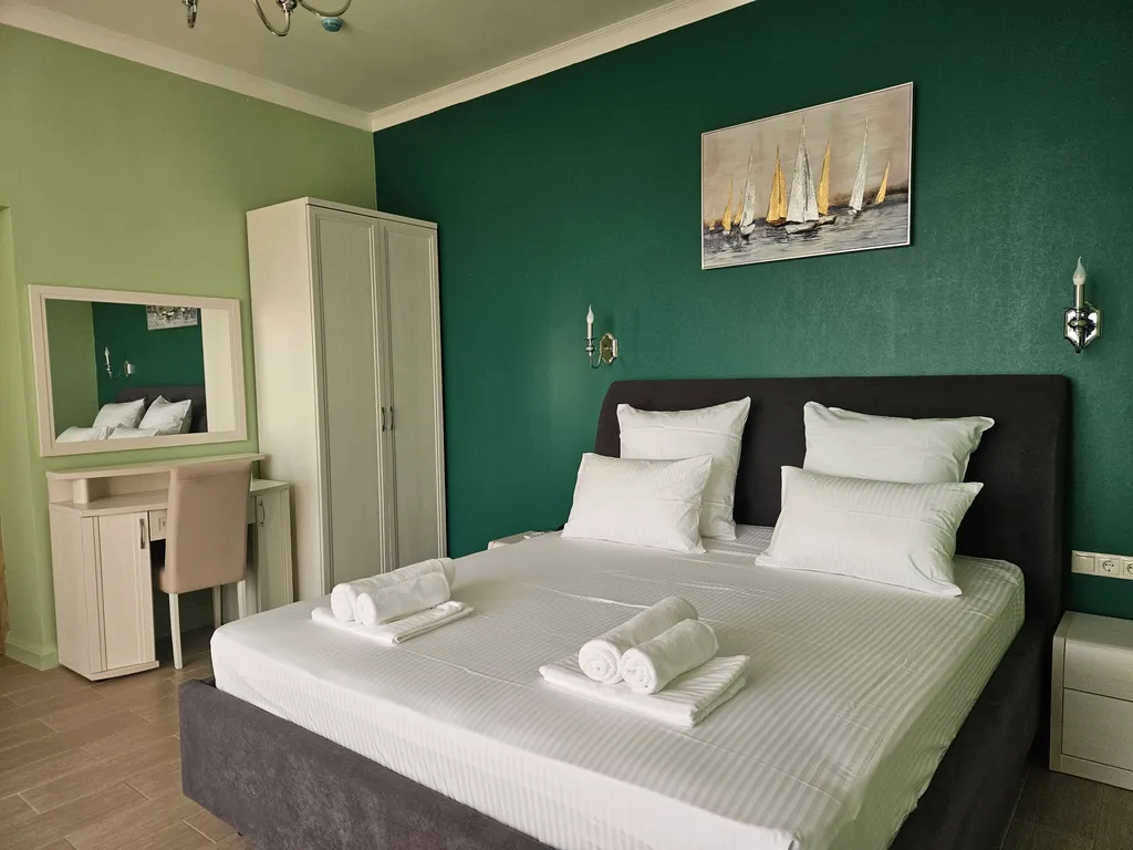 Квартира Апартаменты в  отеле Атлас — аренда посуточно в Гудаута