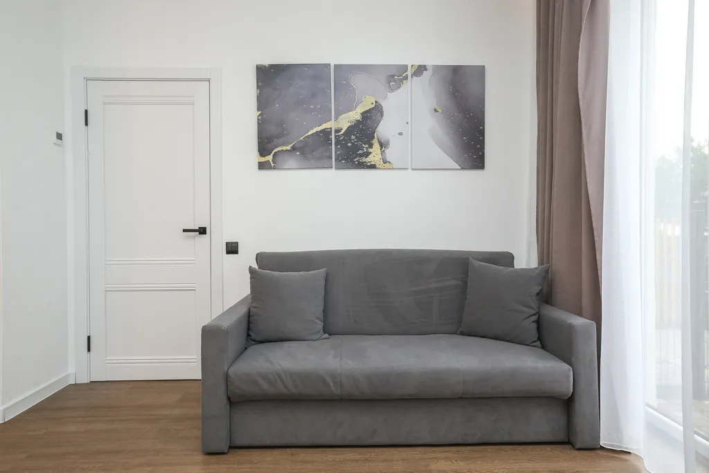 Дом у озера Белая Дача