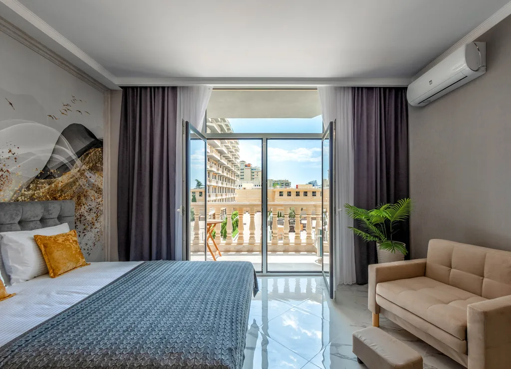 Просторная студия в новом жк