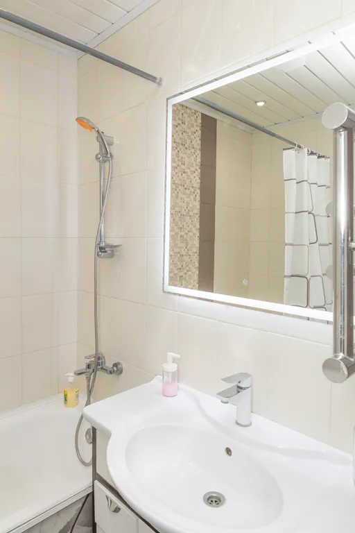 У аэропорта домодедово! Трасса м4 дон. Заселение 24/7