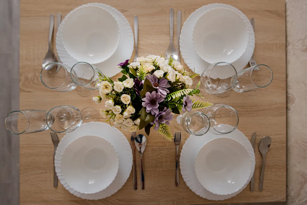 Уютная в центре города, гостиничный сервис, кондиционер бесконтактно