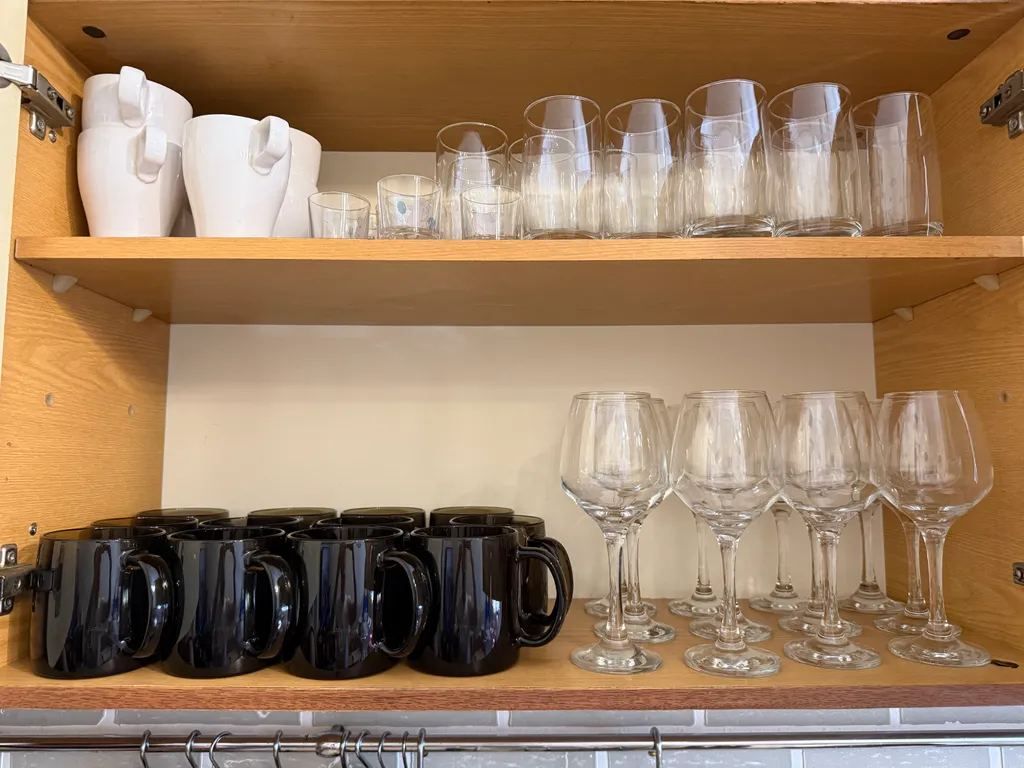 Дом в уникальном месте на берегу озера