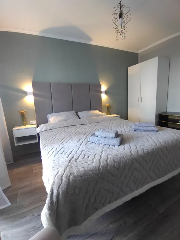 3-комнатная Квартира — аренда посуточно в Минеральные Воды