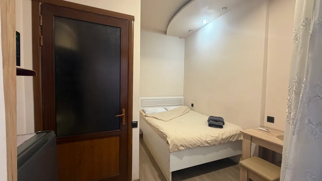 Квартира Комната N1 находится в гостевом доме в центре Ереван можно с животными — аренда посуточно в Ереван