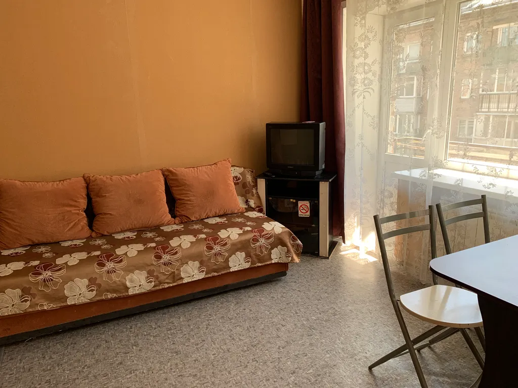 Квартира Однокомнатная квартира у Парка имени Гагарина — Красноярск