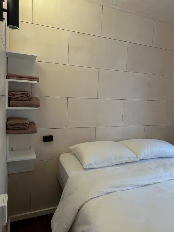 Уютный дом нa бeрегу лесногo озeра 2