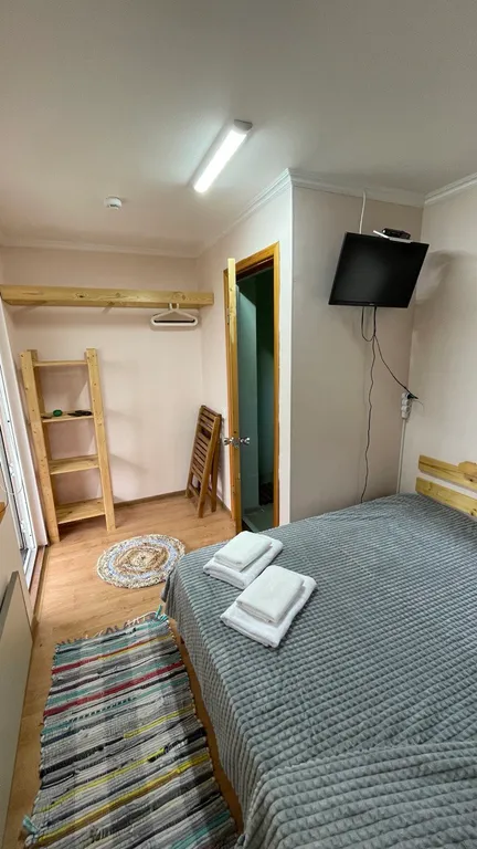 Квартира Квартира Двухместный номер с 1 двуспальной или 2 односпальными кроватями — Геленджик