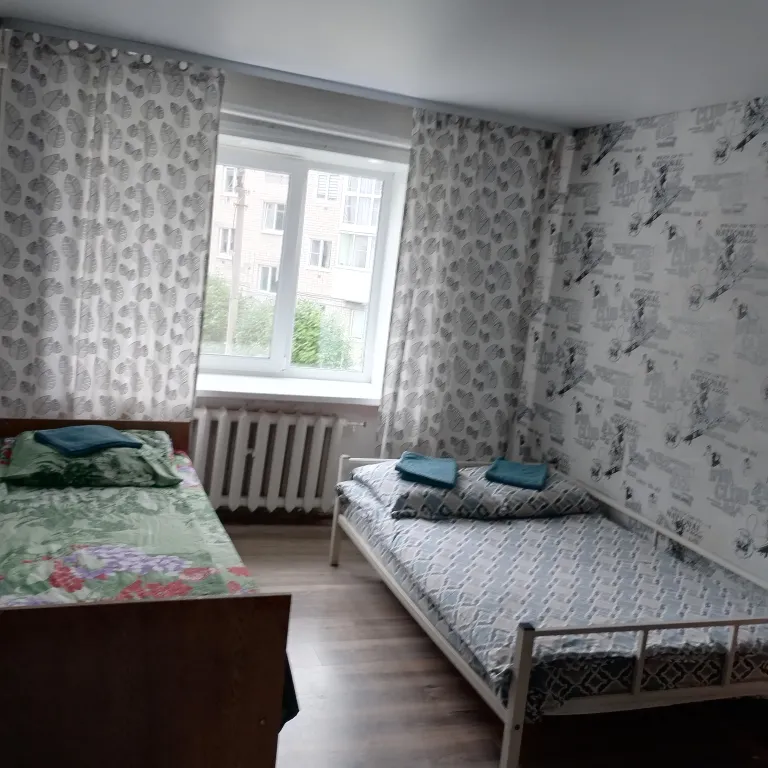 Квартира 2-комнатная Квартира — Артёмовский