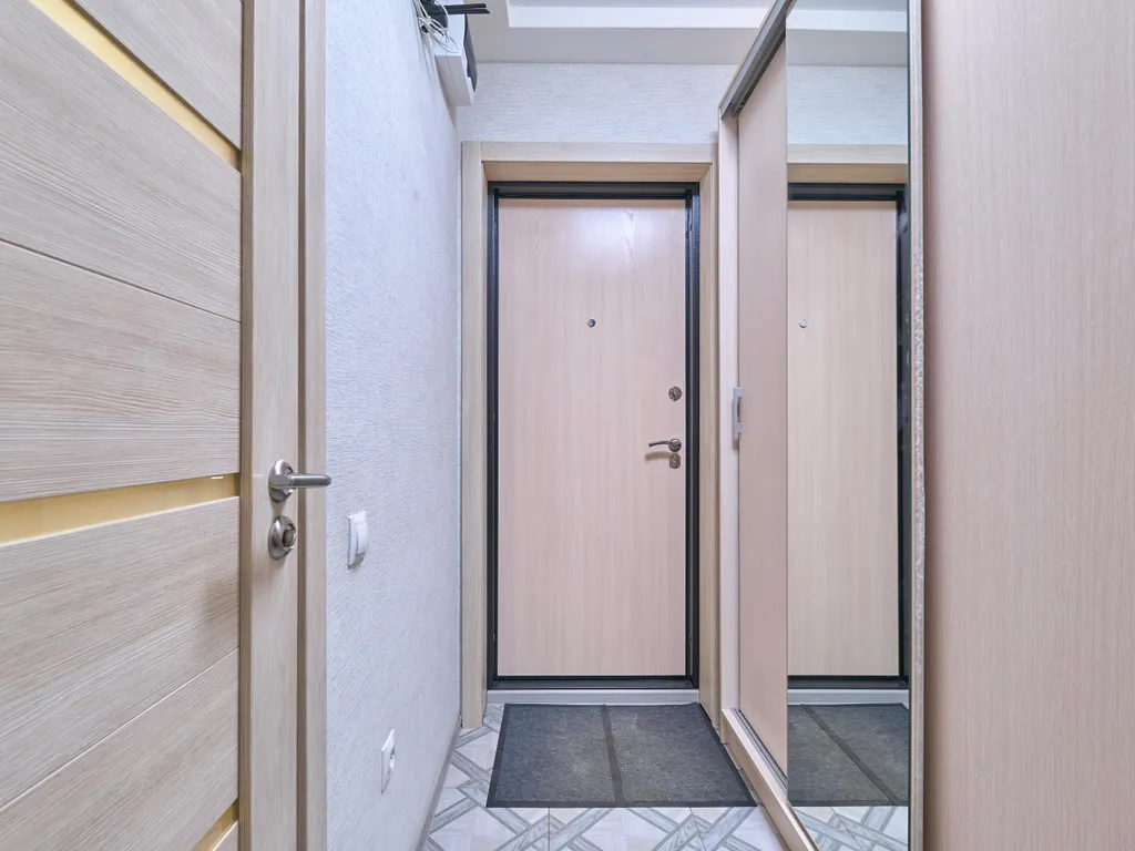 Студия на Б. Подгорной, 87 №23