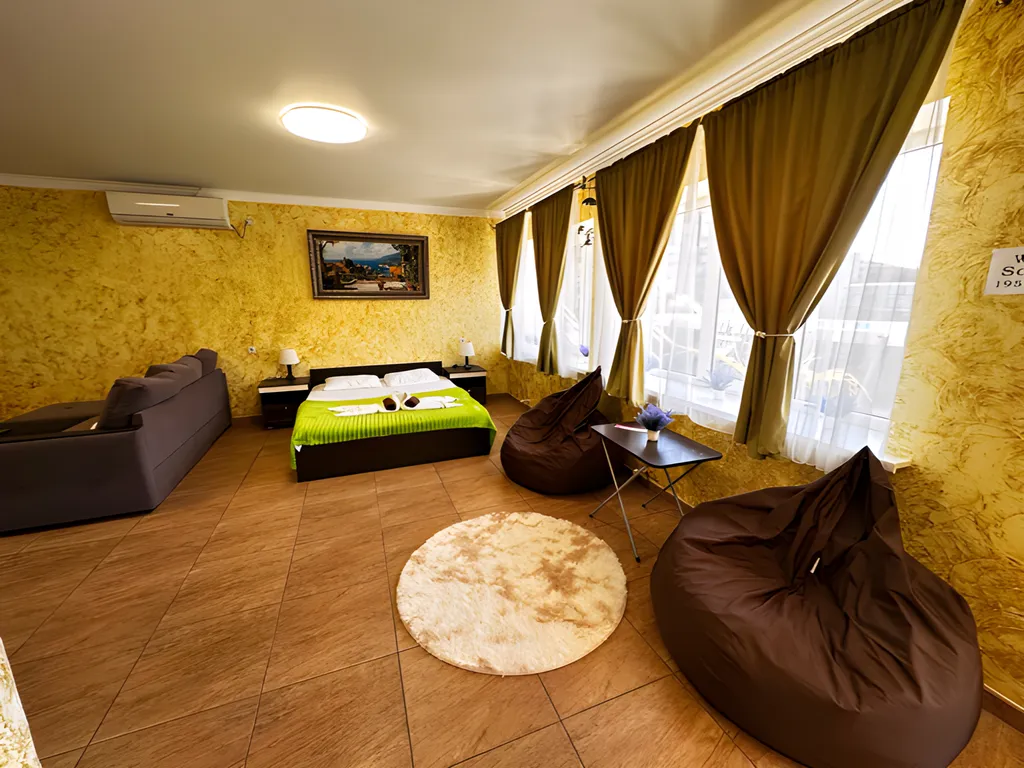 3-комнатная Квартира