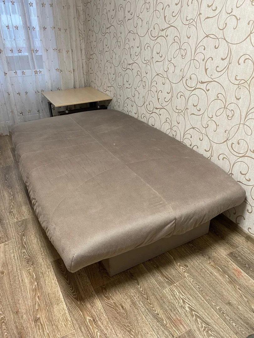 Спальня 2: диван-кровать в разложенном виде (2 спальных места)