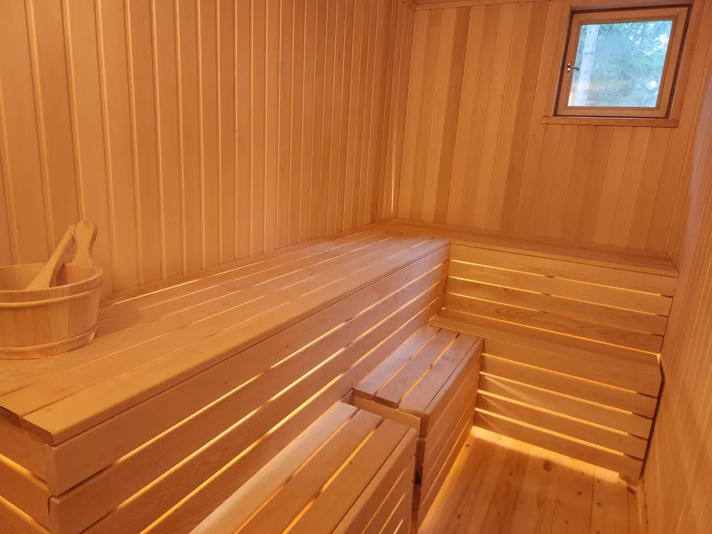 Коттедж Коттедж в Forest house с сауной в лесу — Никулино