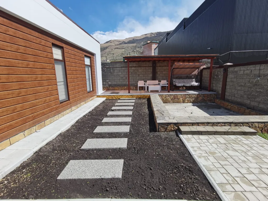 Дом в поселке Верхний Фиагдон