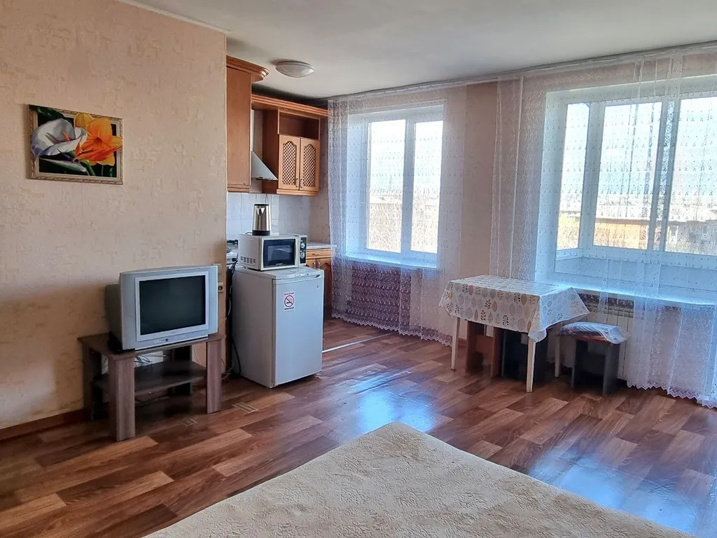 Квартира Двухкомнатная квартира вблизи Аэрокосмической академии — Красноярск