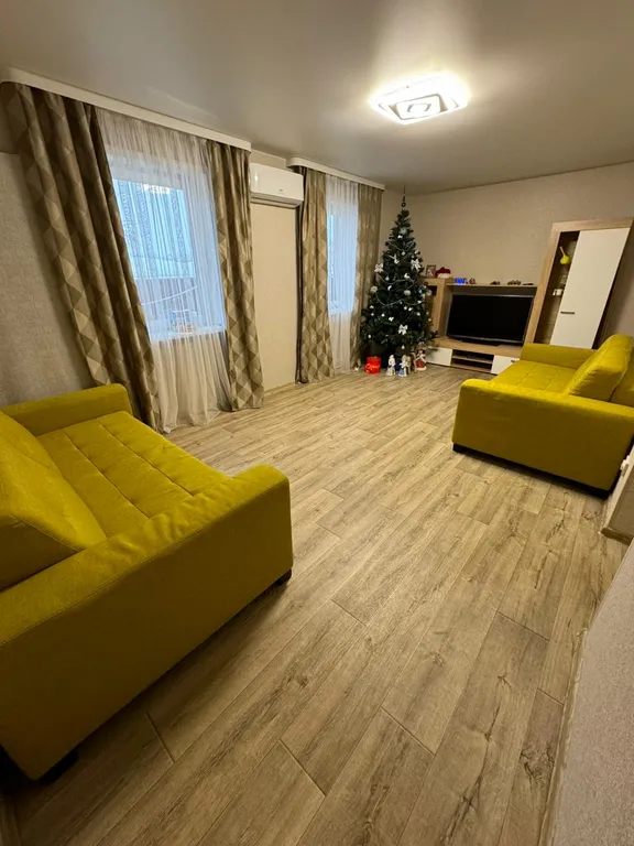 4-комнатный Дом