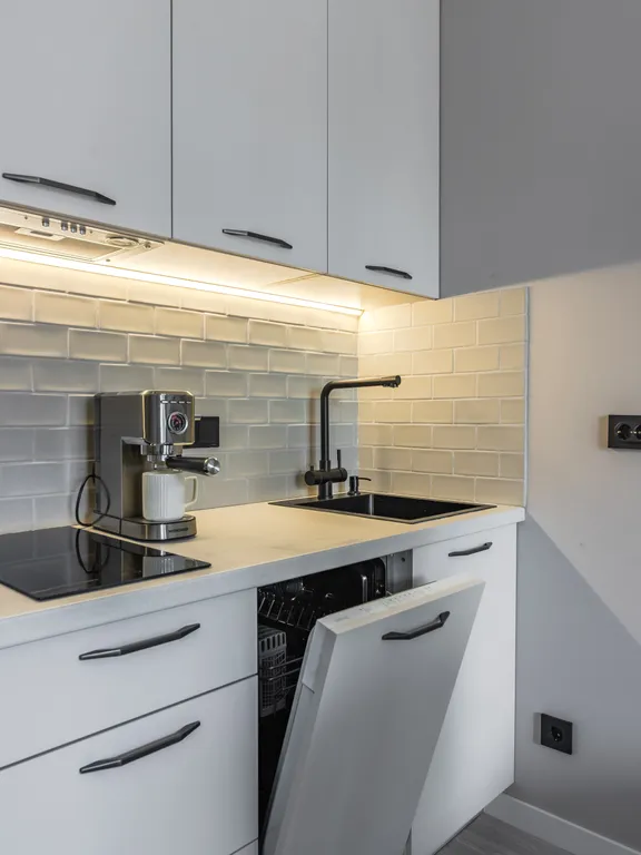 Апарт Aquamarine Resort в доме с бассейном и сауной возле залива