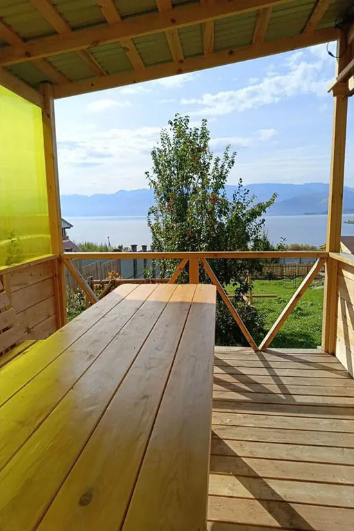 Дом с панорамным видом на Байкал