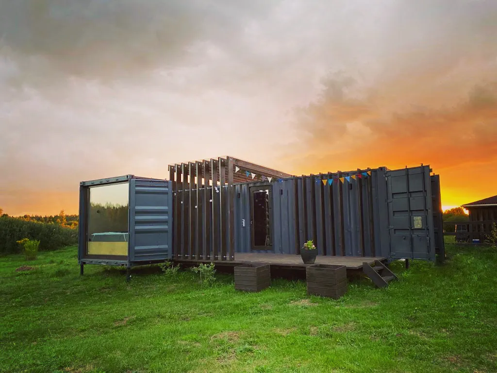 Коттедж Дом у Ивы — аренда посуточно в Старая Русса