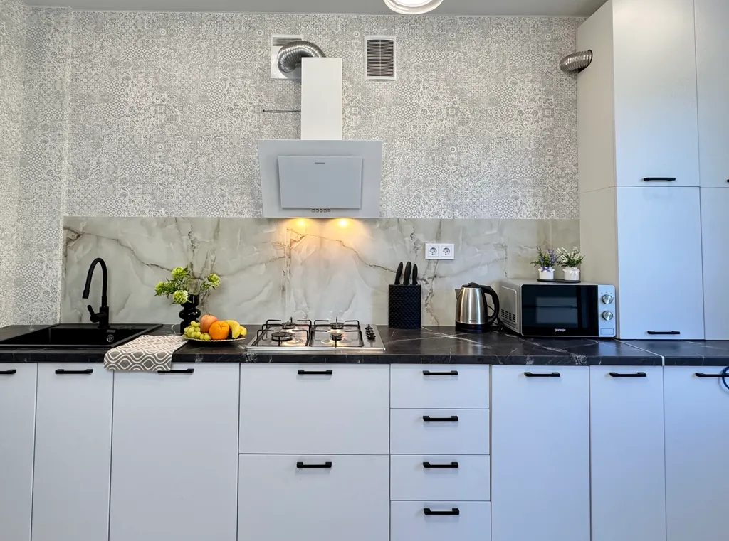 Стильная квартира рядом с морем