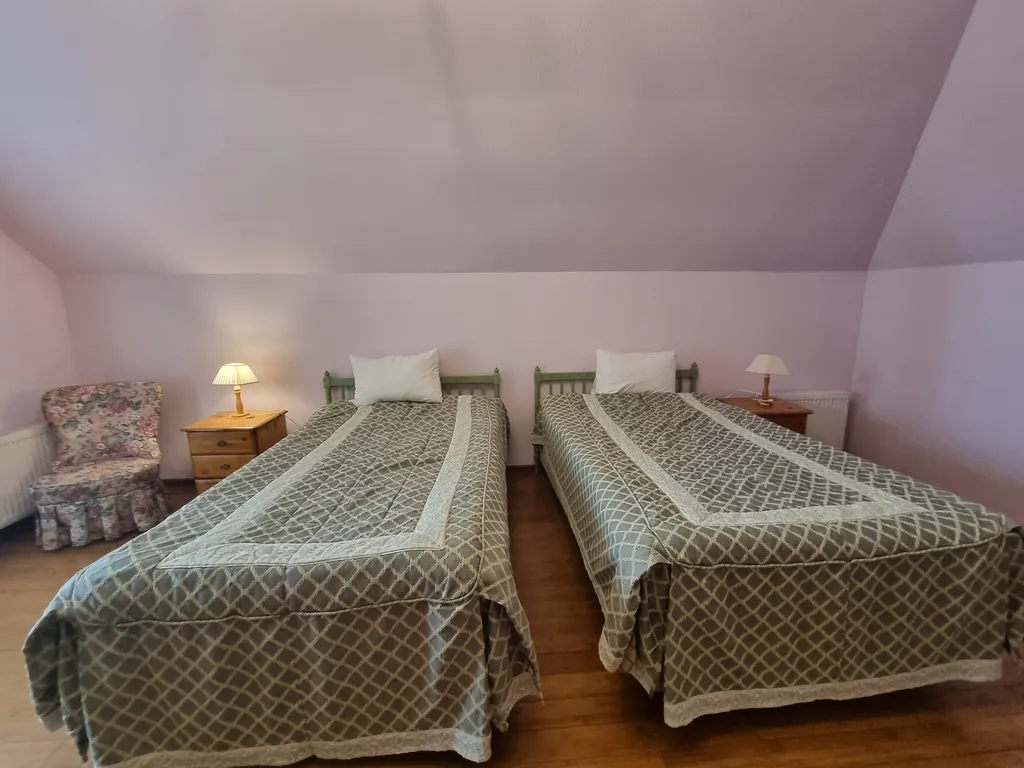 Вилла с открытым бассейном и видом на море