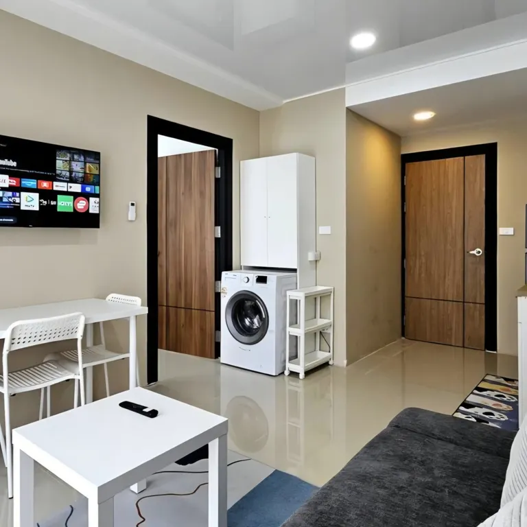 Апартаменты Пхукет 777 beach condo с большим бассейном