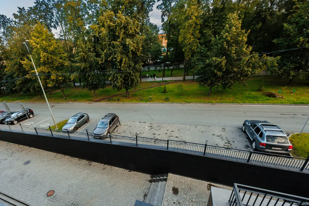 Семейная большая квартира с дизайнерским ремонтом в центре города