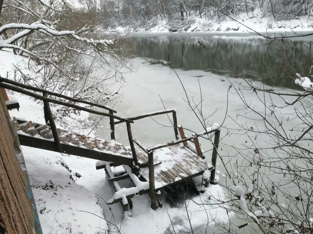 Коттедж Коттедж Избушка с баней для рыбалки и отдыха — Володарского
