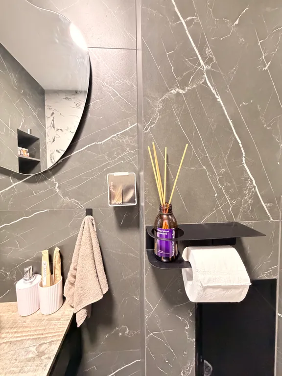 Новая однокомнатная современная квартира с видимо на город и реку