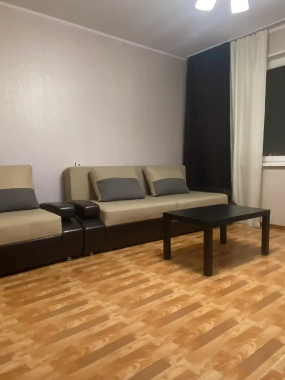 Квартира Квартира 2-х комнатная на 3 Августа 26 — Красноярск