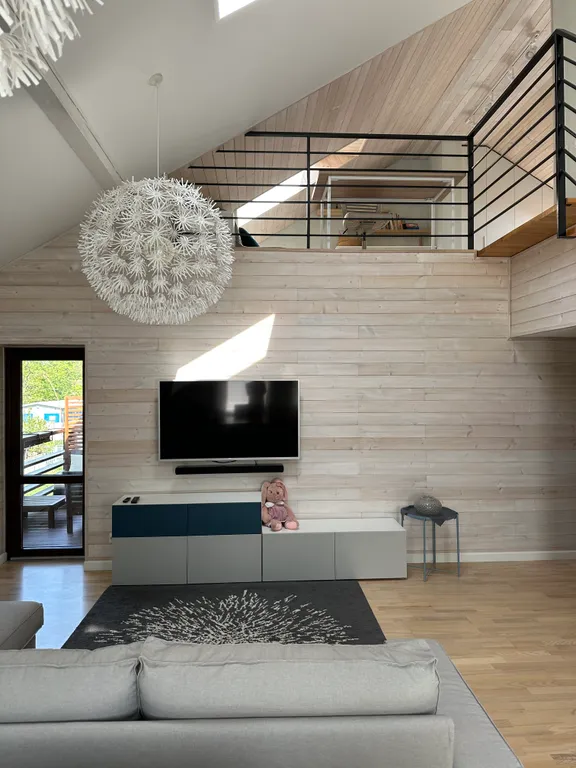 Двухуровневая квартира в частном доме