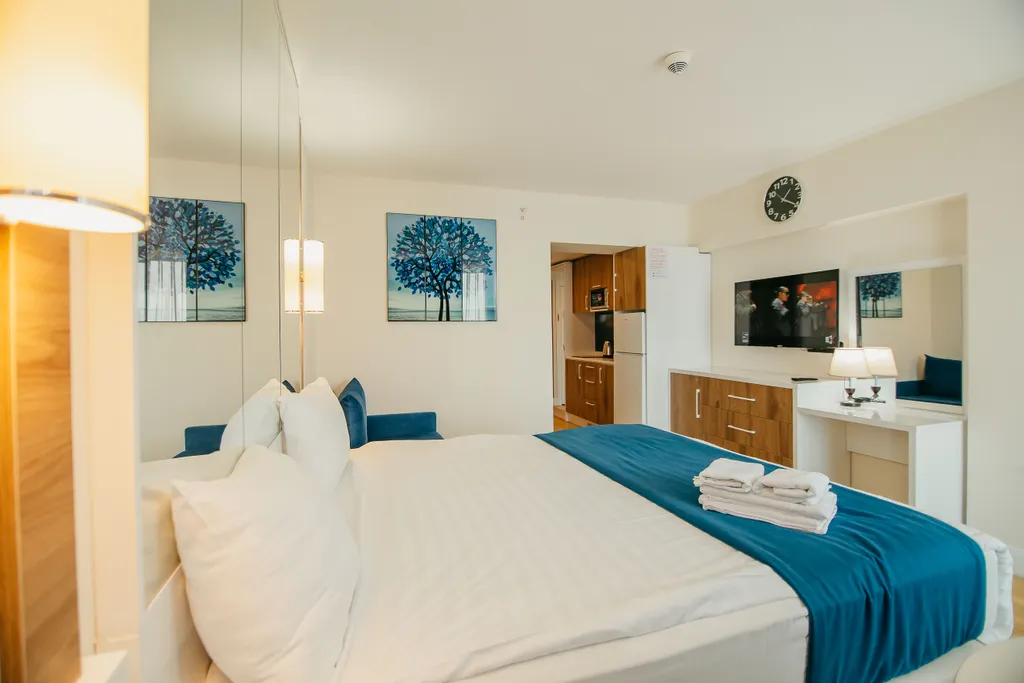 Студия с видом на море