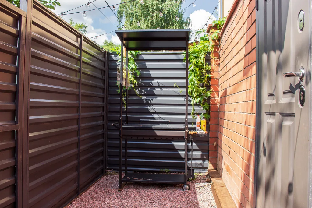 Дом-студия у парка в центре города с мангальной зоной