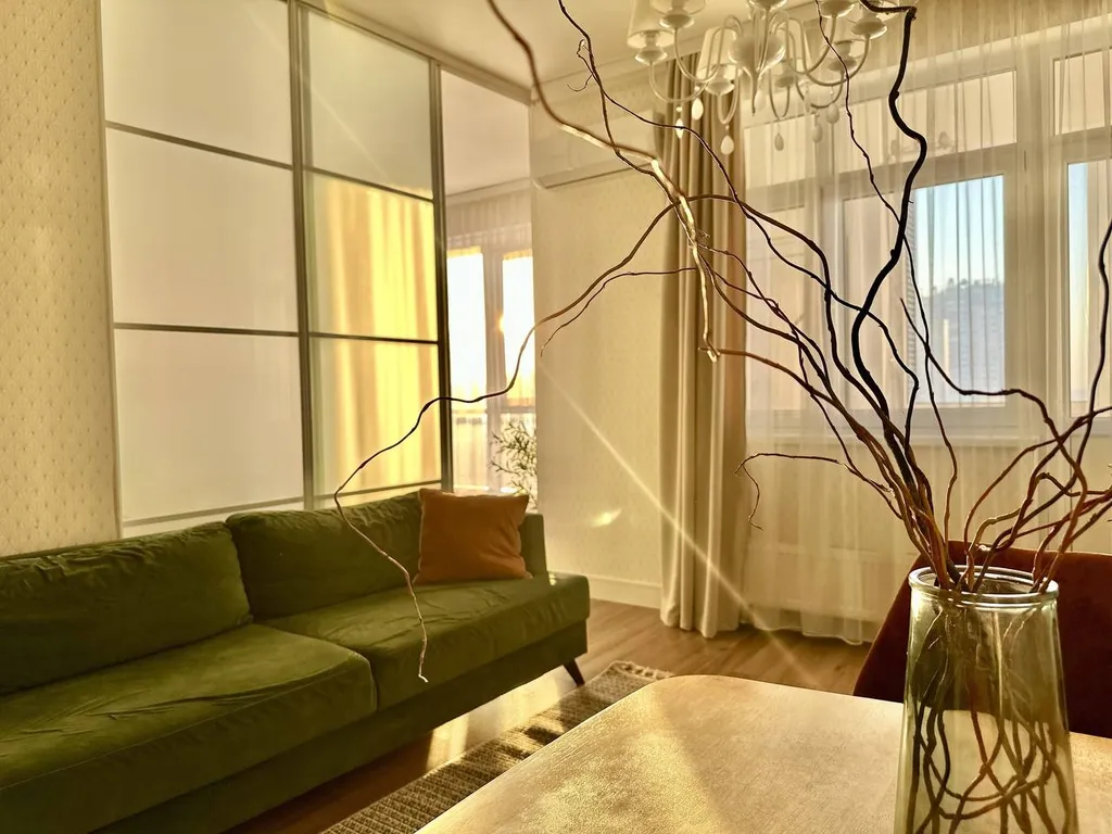 Утренний шепот с видом на горы