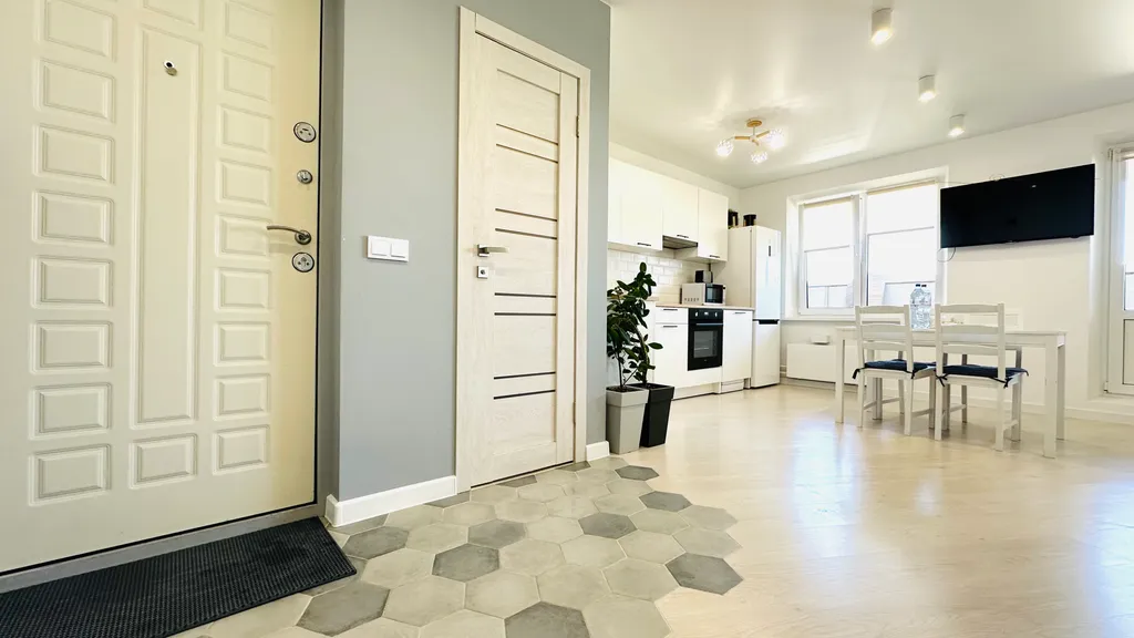 Просторная квартира с большой кухней-гостиной