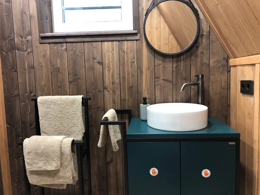 Коттедж Домик Березовый на территории 30 соток — Черноголовка