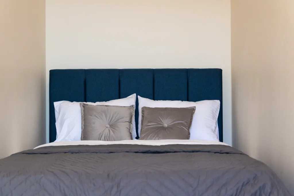 Дизайнерские 2-уровневые апартаменты в 5 минутах от моря