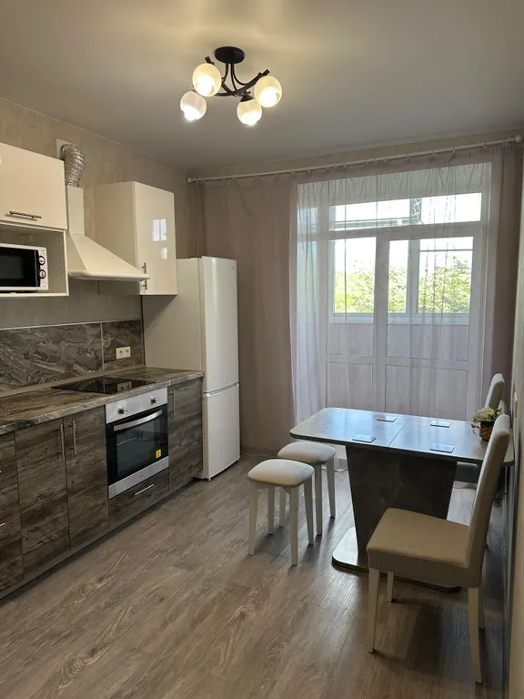 Светлая однокомнотная квартира