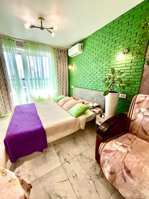 Новая студия на берегу реки