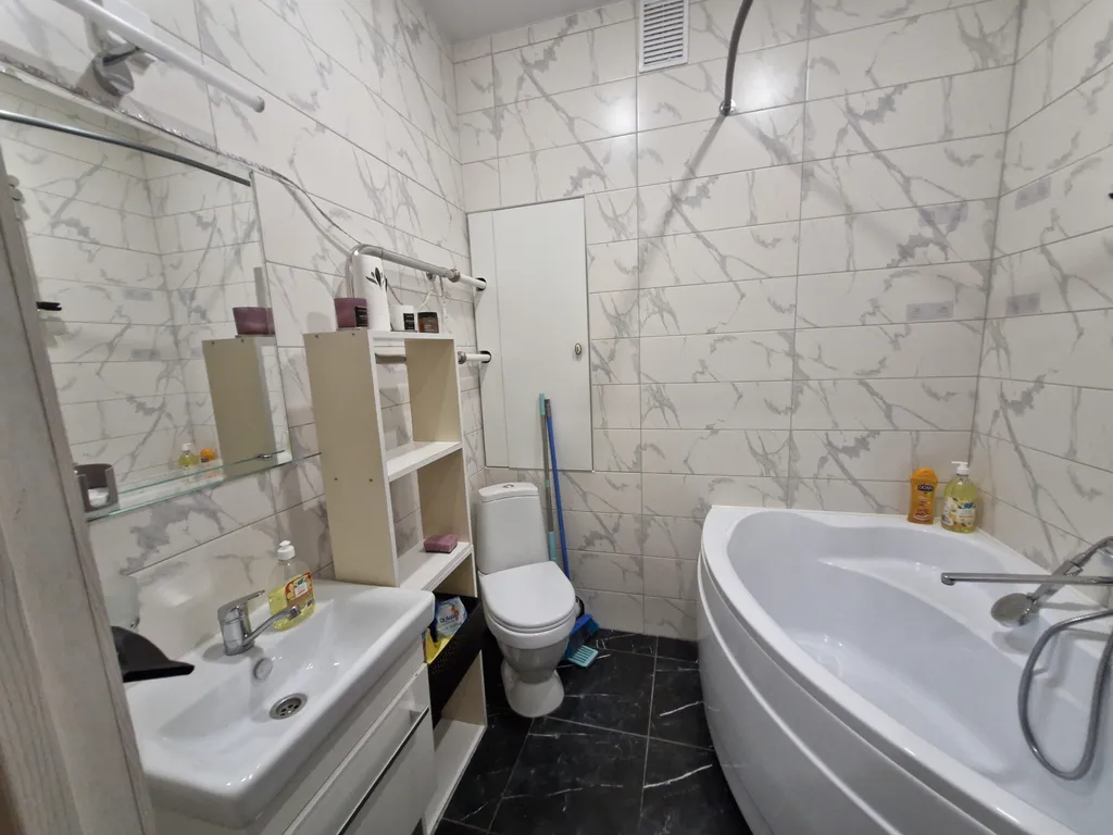 Квартира с большой ванной в Новом Пушкино